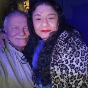 Meet your Posher, Barry n linda